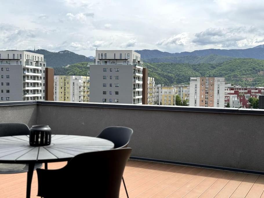 Skylark - Tokyo Penthouse With Jacuzzi, Movie Theater & Panoramic View Apartment